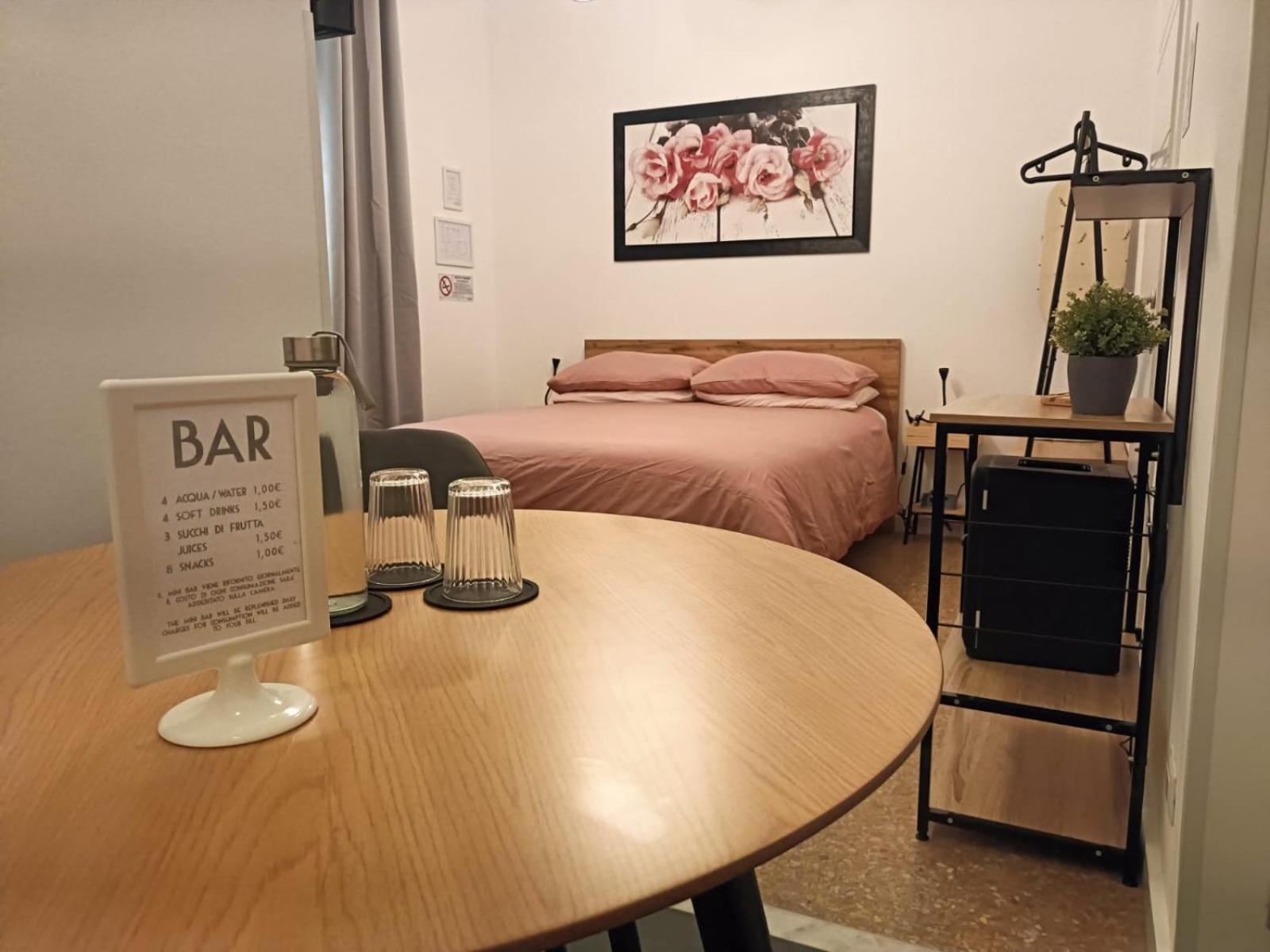 Rose Antiche Vatican B&B Roma Ngoại thất bức ảnh