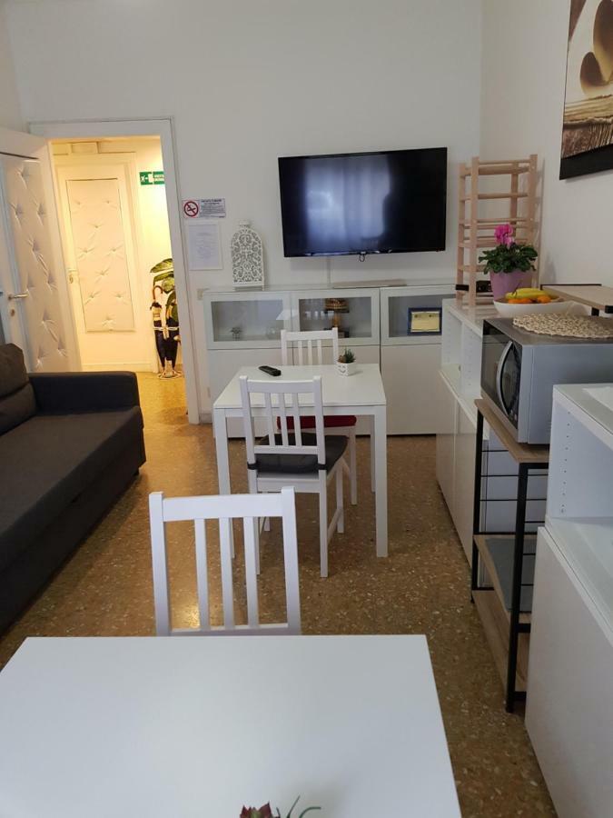 Rose Antiche Vatican B&B Roma Ngoại thất bức ảnh